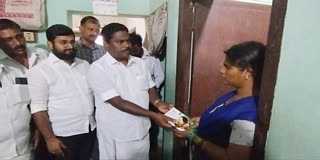 edappadi palaniswami help for a disabled woman who lost her husband at chennai Thiruninravur