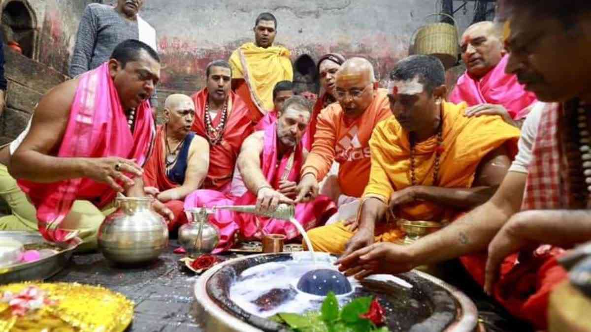 rahul-gandhi-offered-prayers-at-baidyanath-dham-temple-in-deoghar