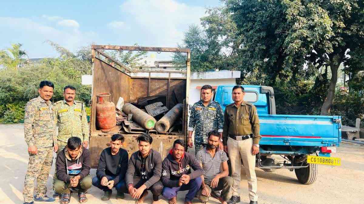 6 hitech thieves caught from Kawardha
