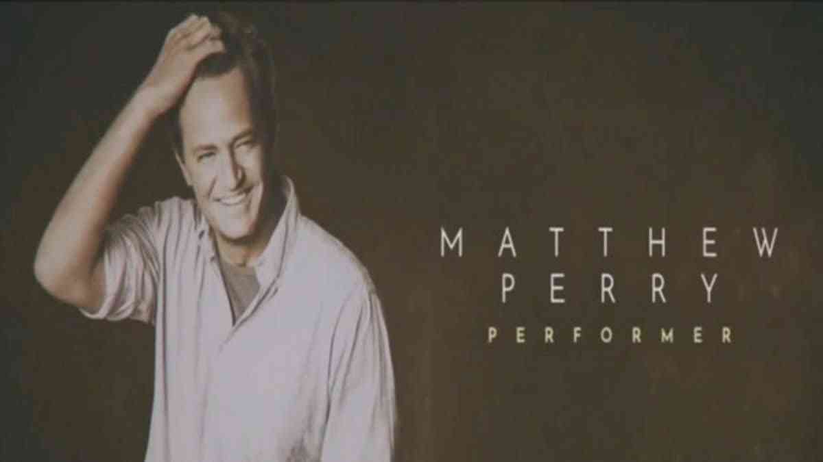 Matthew Perry honoured with Friends theme song