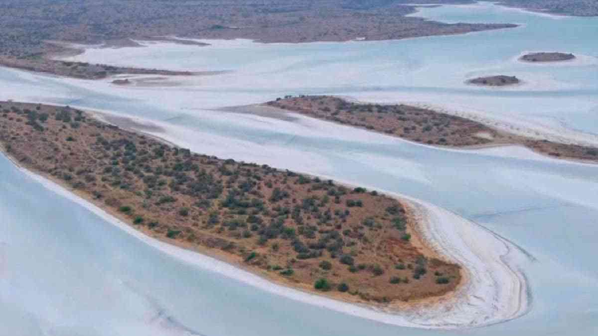 Entry to 21 uninhabited islands of Kutch banned for national security