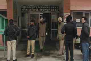 Police encountered miscreants in Hoshiarpur, they were named in robbery case.