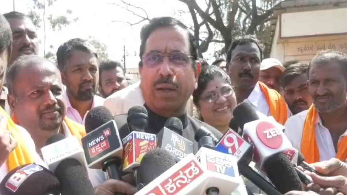 union-minister- pralhad joshi reaction-on-congress-party
