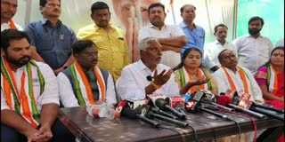 MLC Jeevan Reddy Fires On BJP
