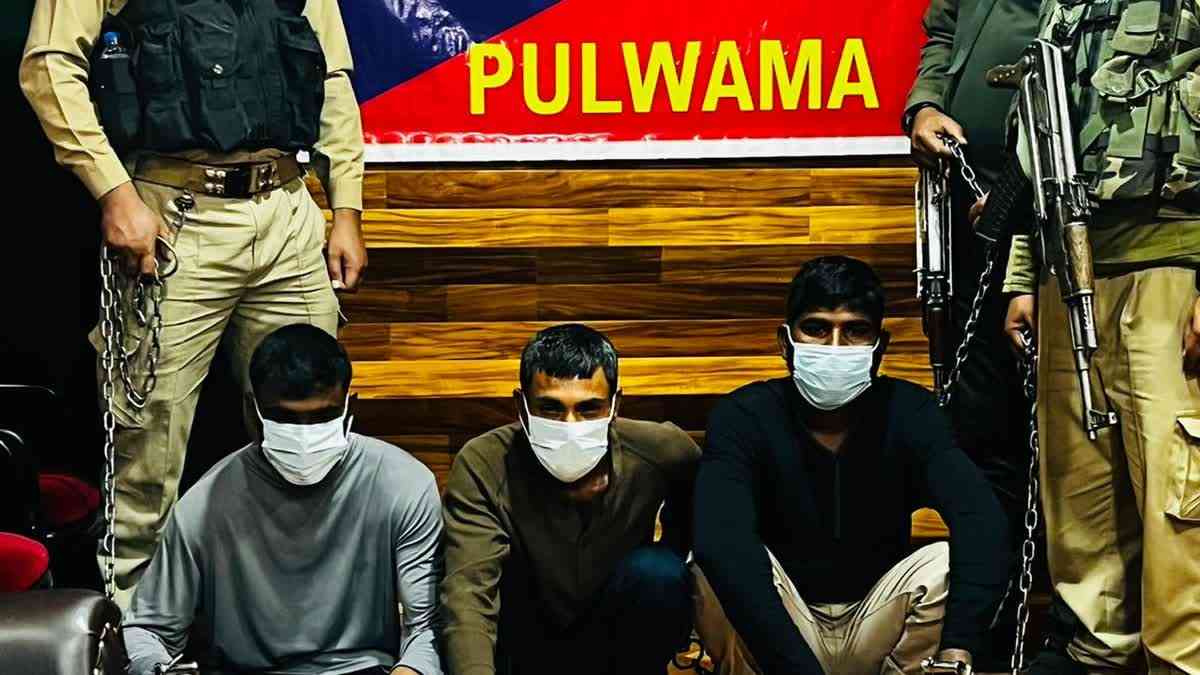 Three Bangladeshi nationals arrested in ATM theft case in south Kashmir's Pulwama