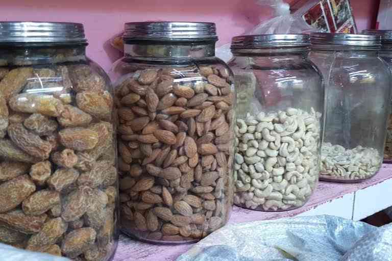 dry fruits, poppy seed's price hiked as taliban stopped import from Afghanistan