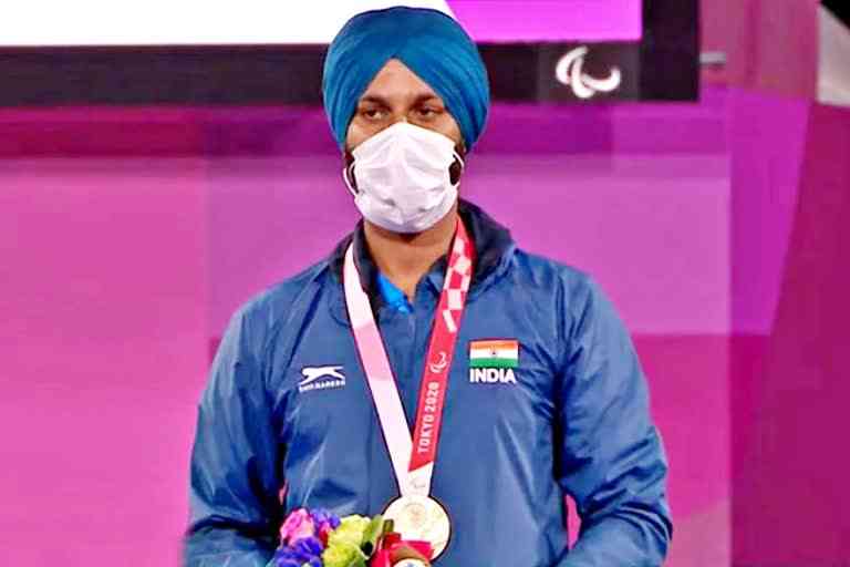 Tokyo Paralympics 2020  Archery  Harvinder Singh  Harvinder Singh Wins Bronze Medal  तीरंदाज हरविंदर सिंह  टोक्यो पैरालंपिक 2020  तीरंदाज में पहला मेडल  हरविंदर सिंह ने जीता कांस्य पदक