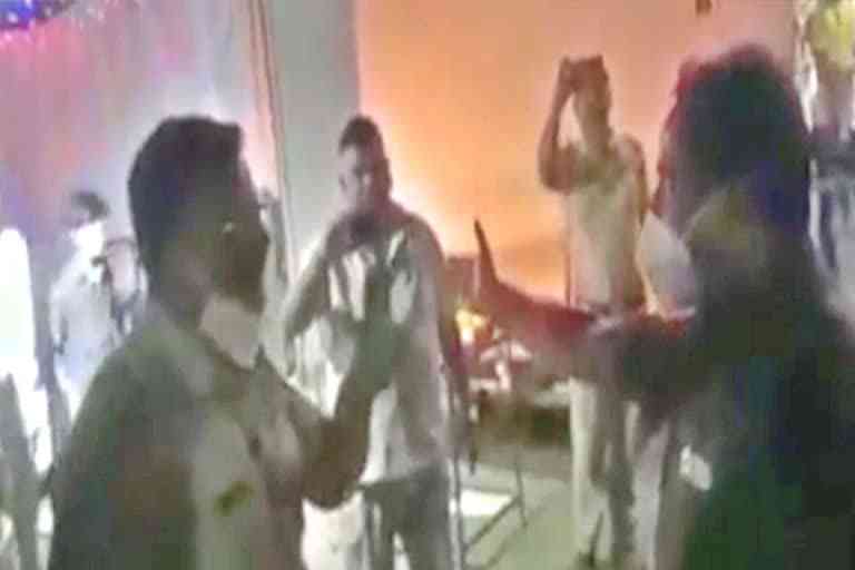 altercation in MLA Rajendra Raut and police inspector Ramdas Shelke in barshi