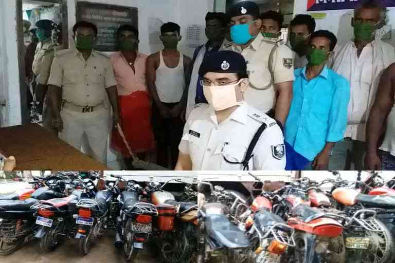 सीतामढ़ी में चोरी के 21 बाइक के साथ 12 चोर गिरफ्तार