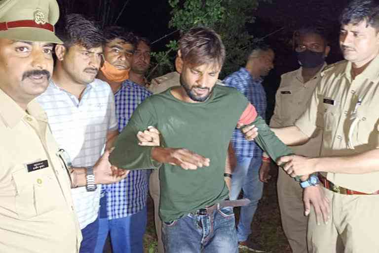Ghaziabad police arrested accused in encounter