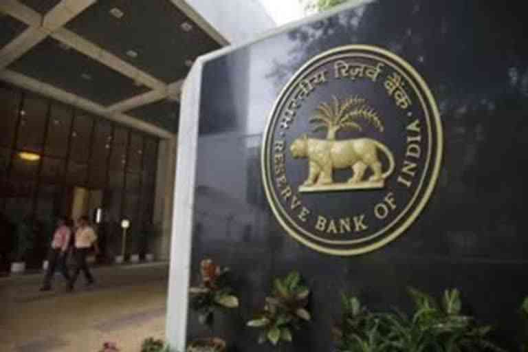 RBI report on rural wages: West Bengal figures are much lower than national average