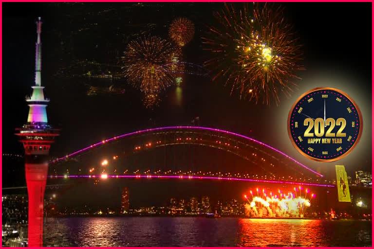 celebration of new year 2022 begins with fireworks in new zealand and australia