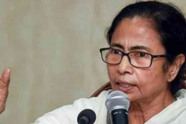 Mamata Banerjee to visit UP twice to campaign for Akhilesh Yadav