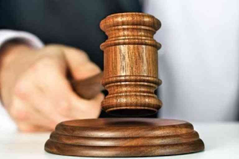 Mumbai HC orders ST employees to join work till April 15
