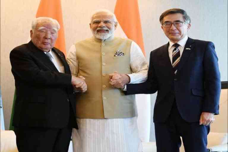 Modi meets Osamu Suzuki Advisor Suzuki Motor