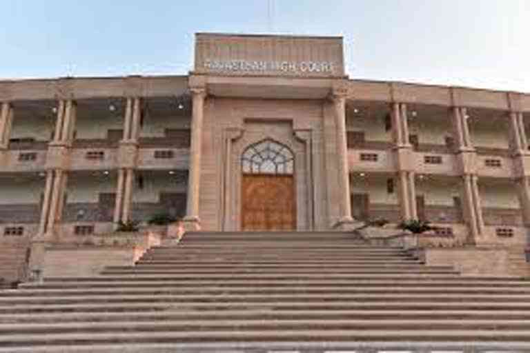 High Court stays arrest in FIR case for not cutting hair
