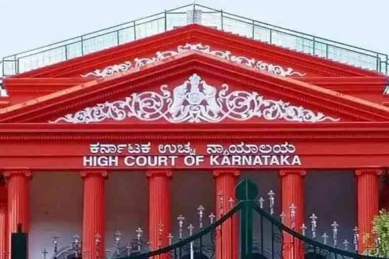 For SC/ST Atrocities Act to apply, hurling of abuse has to be in public place: HC