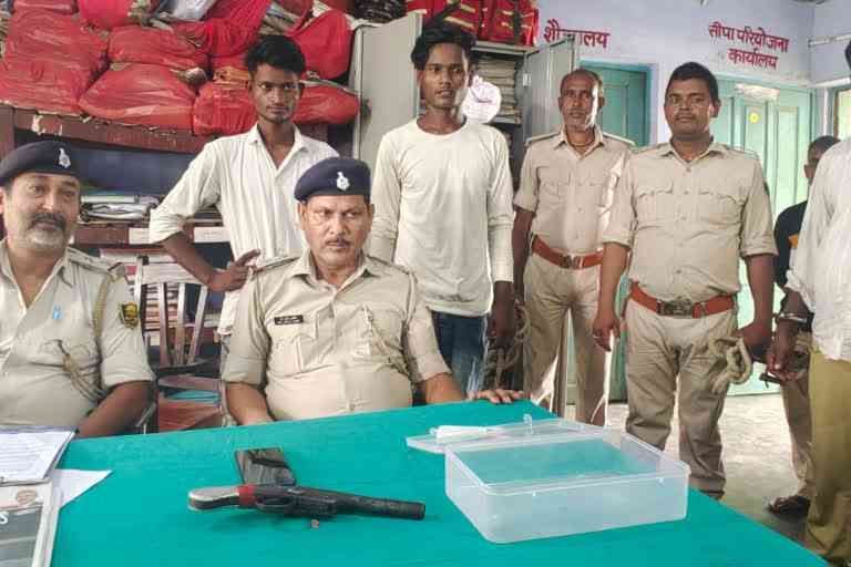 RAWTwo criminals planning robbery arrested IN Buxar