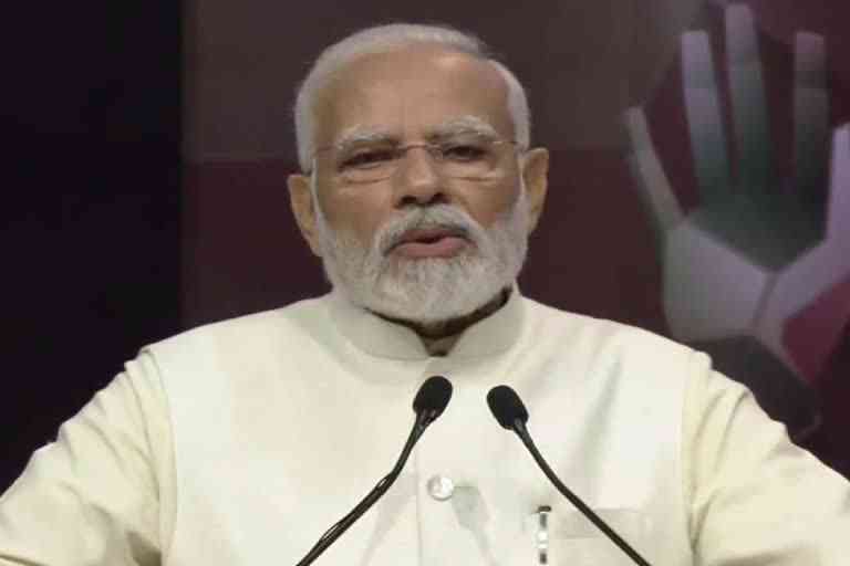 PM Narendra Modi says after Launch of 5G that 1 GB of data will now cost Rupees 10