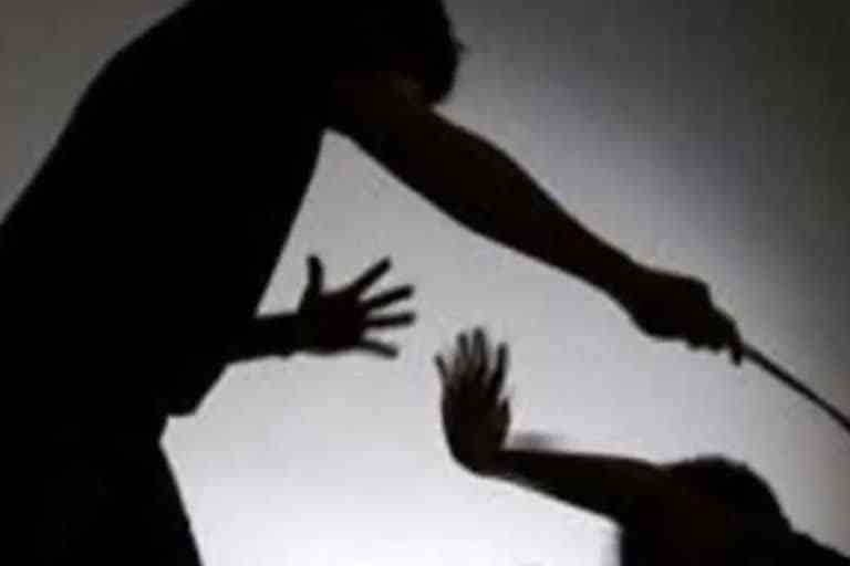 Andhra Pradesh: Teacher brutally thrashes students in Uravakonda