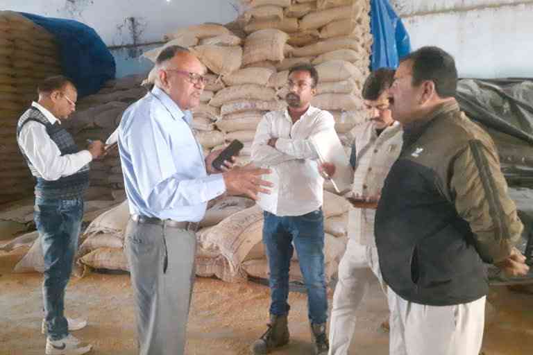 CM flying team raid on food supply department office and godown