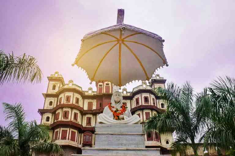 Indore Ahilya Mata Statue