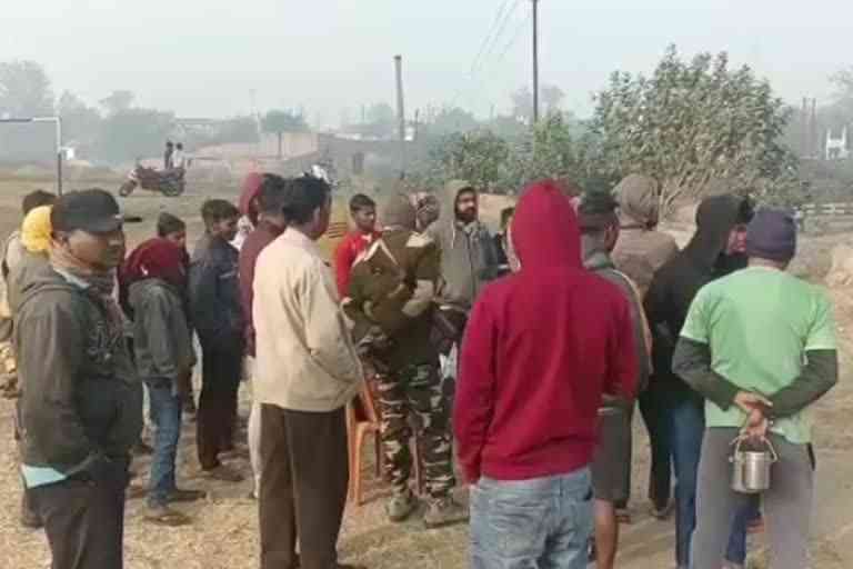 Dead body found in Dhanbad