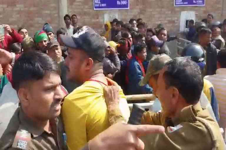 JSCA Stadium ticket counter ruckus for India New Zealand T20 match in Ranchi